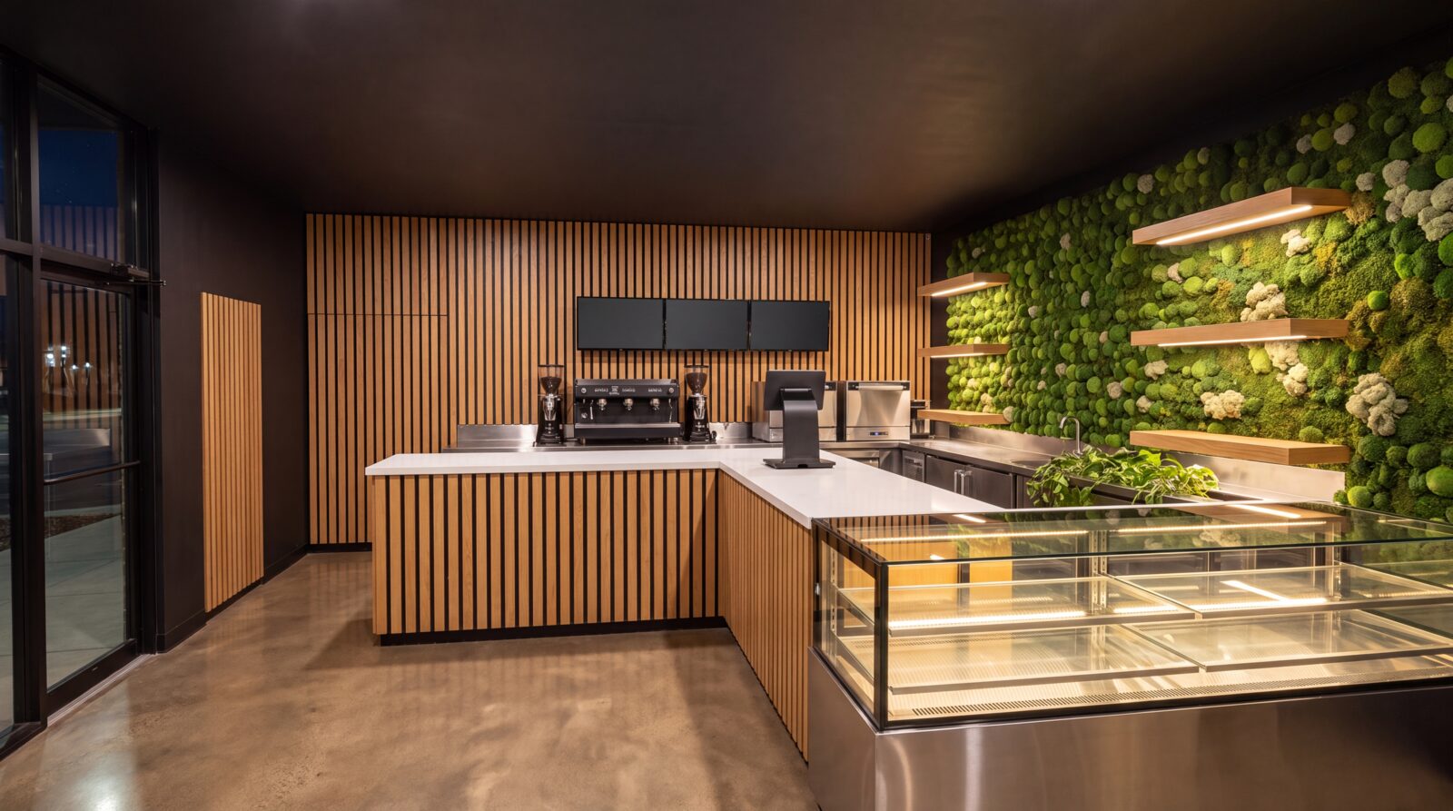 Toward the service bar
